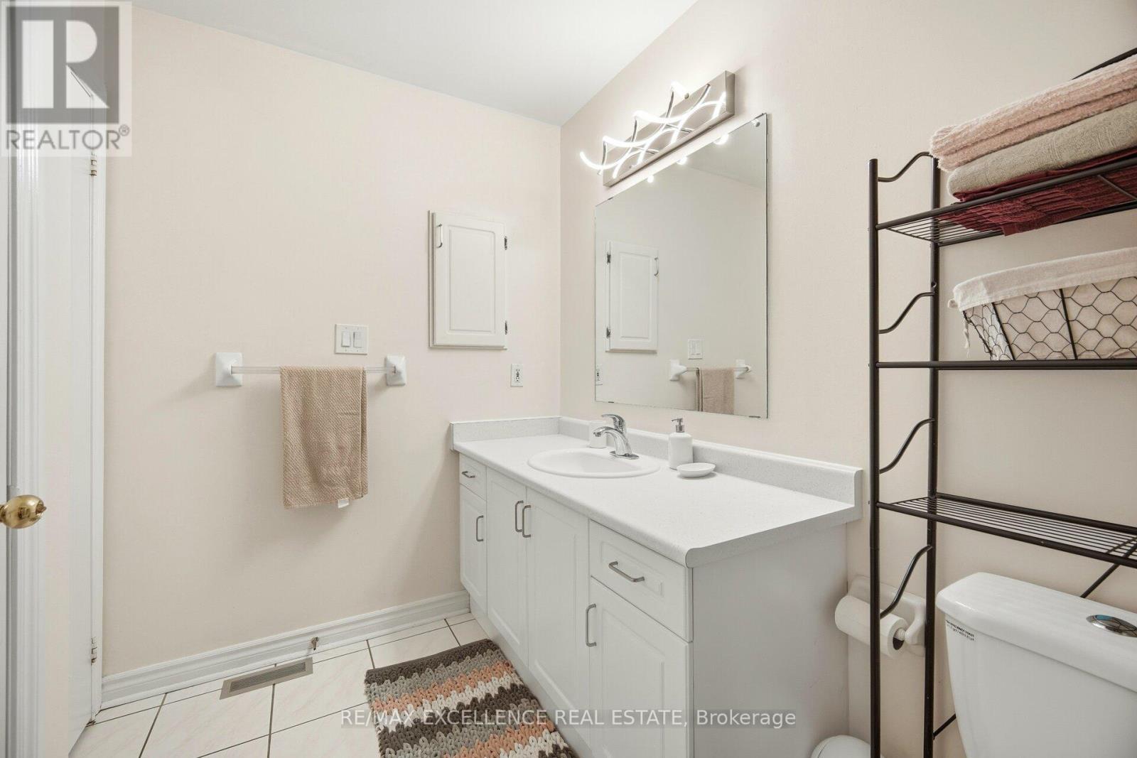 38 Coppermill Drive, Brampton, ON - Indoor Photo Showing Bathroom