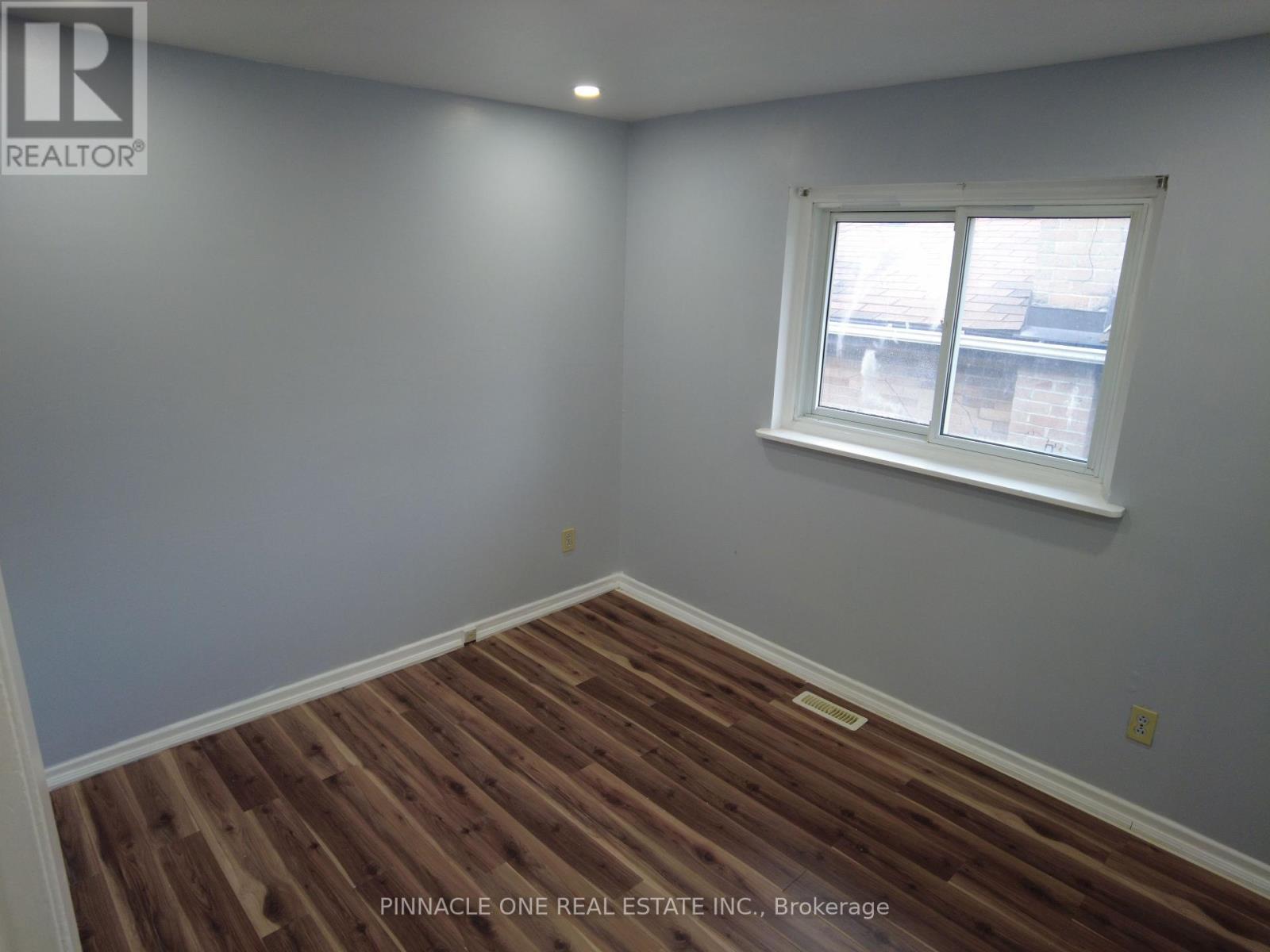 76 Sealstone Terrace, Toronto, ON - Indoor Photo Showing Other Room