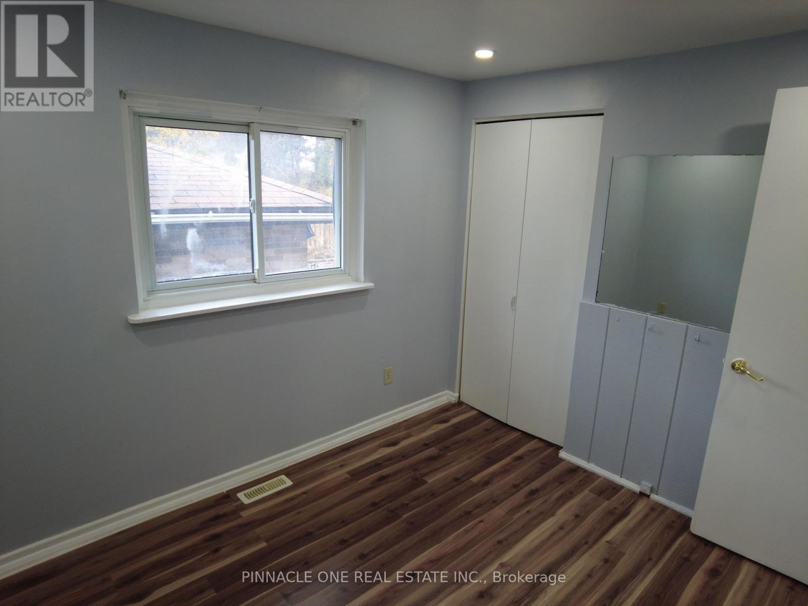 76 Sealstone Terrace, Toronto, ON - Indoor Photo Showing Other Room