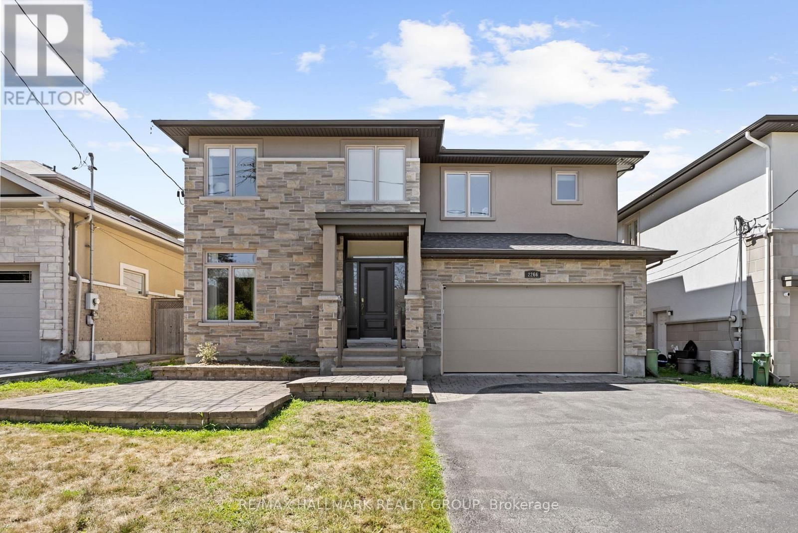Modern Curb Appeal - 2266 Prospect Avenue, Ottawa, ON - Outdoor With Facade