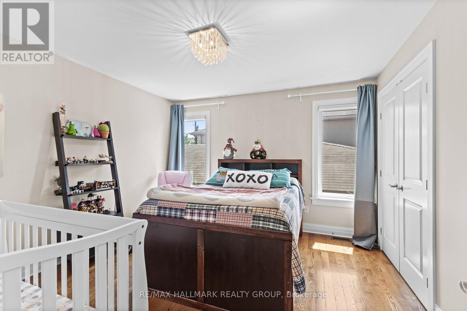 2266 Prospect Avenue, Ottawa, ON - Indoor Photo Showing Bedroom