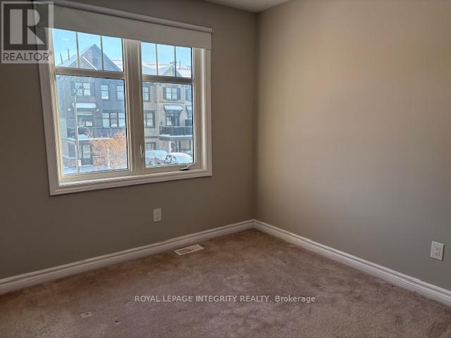 Bedroom 3 - 29 Fallengale Crescent W, Ottawa, ON - Indoor Photo Showing Other Room