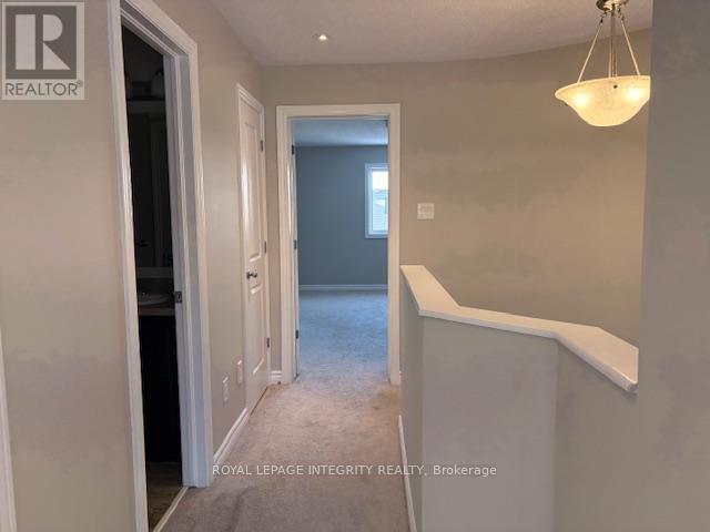 Upper Hall - 29 Fallengale Crescent W, Ottawa, ON - Indoor Photo Showing Other Room