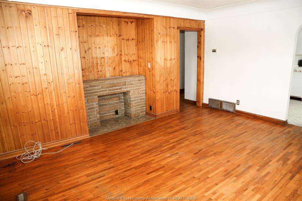 680 Prince, Windsor, ON