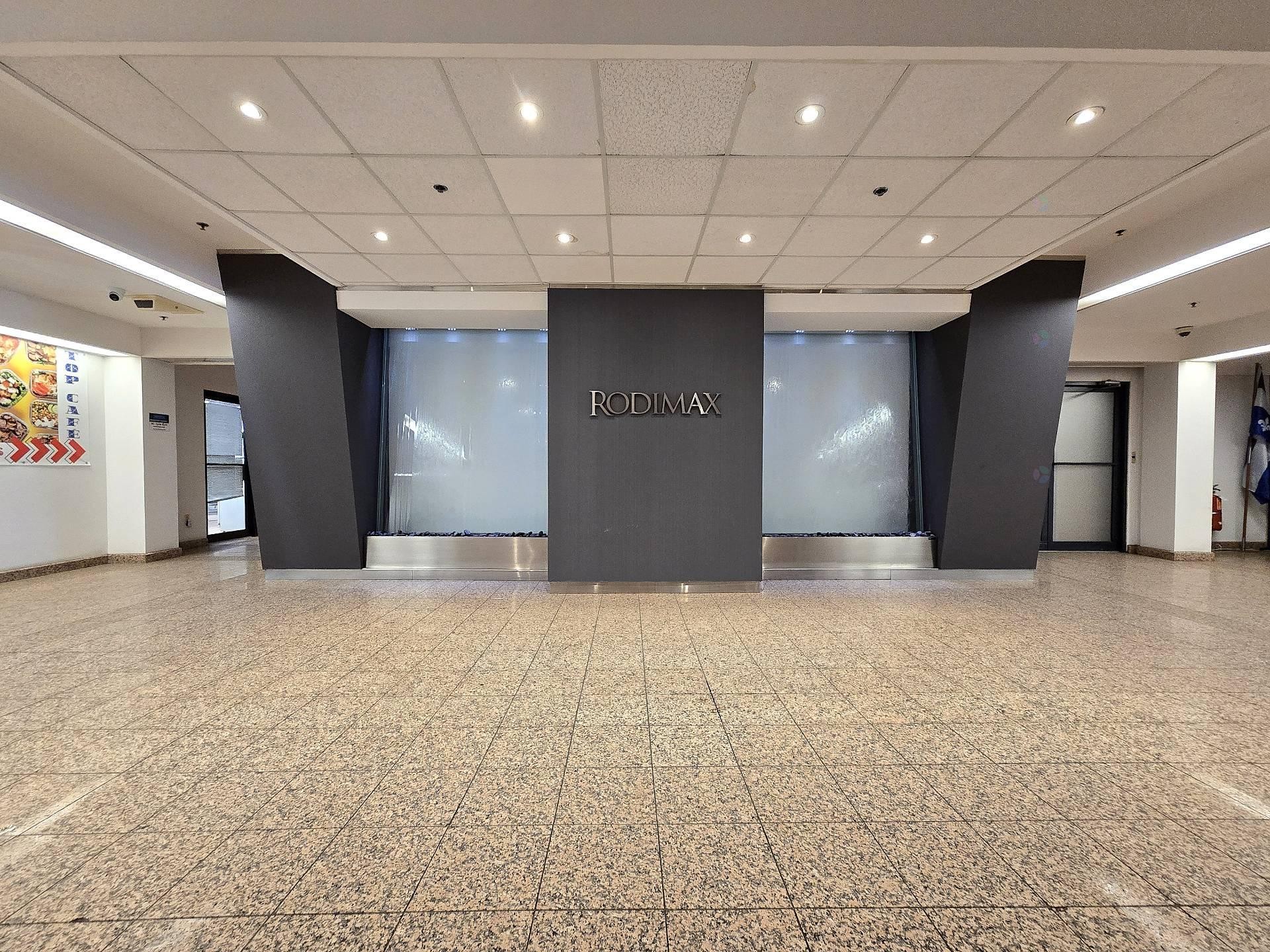 Hall d'entrée/Vestibule - 402-35 Rue De Port-Royal E., Montréal (Ahuntsic-Cartierville), QC - Indoor Photo Showing Other Room