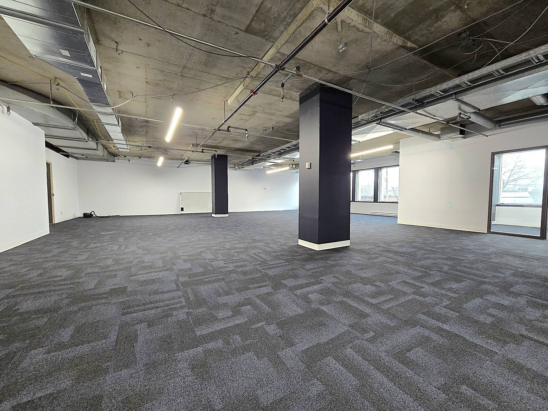 Office - 100-35 Rue De Port-Royal E., Montréal (Ahuntsic-Cartierville), QC - Indoor