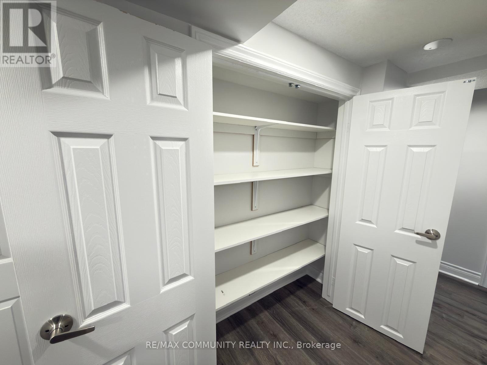 25 Freer Crescent, Ajax, ON - Indoor