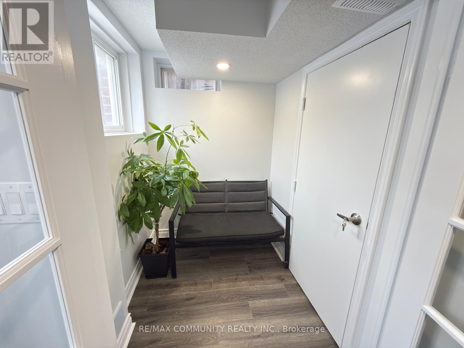 25 Freer Crescent, Ajax, ON - Indoor Photo Showing Other Room