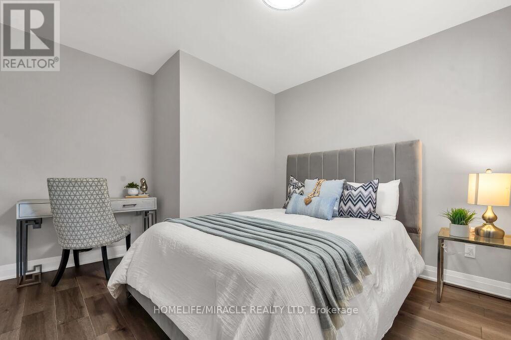 Upper - 57 Lord Simcoe Drive, Brampton, ON - Indoor Photo Showing Bedroom