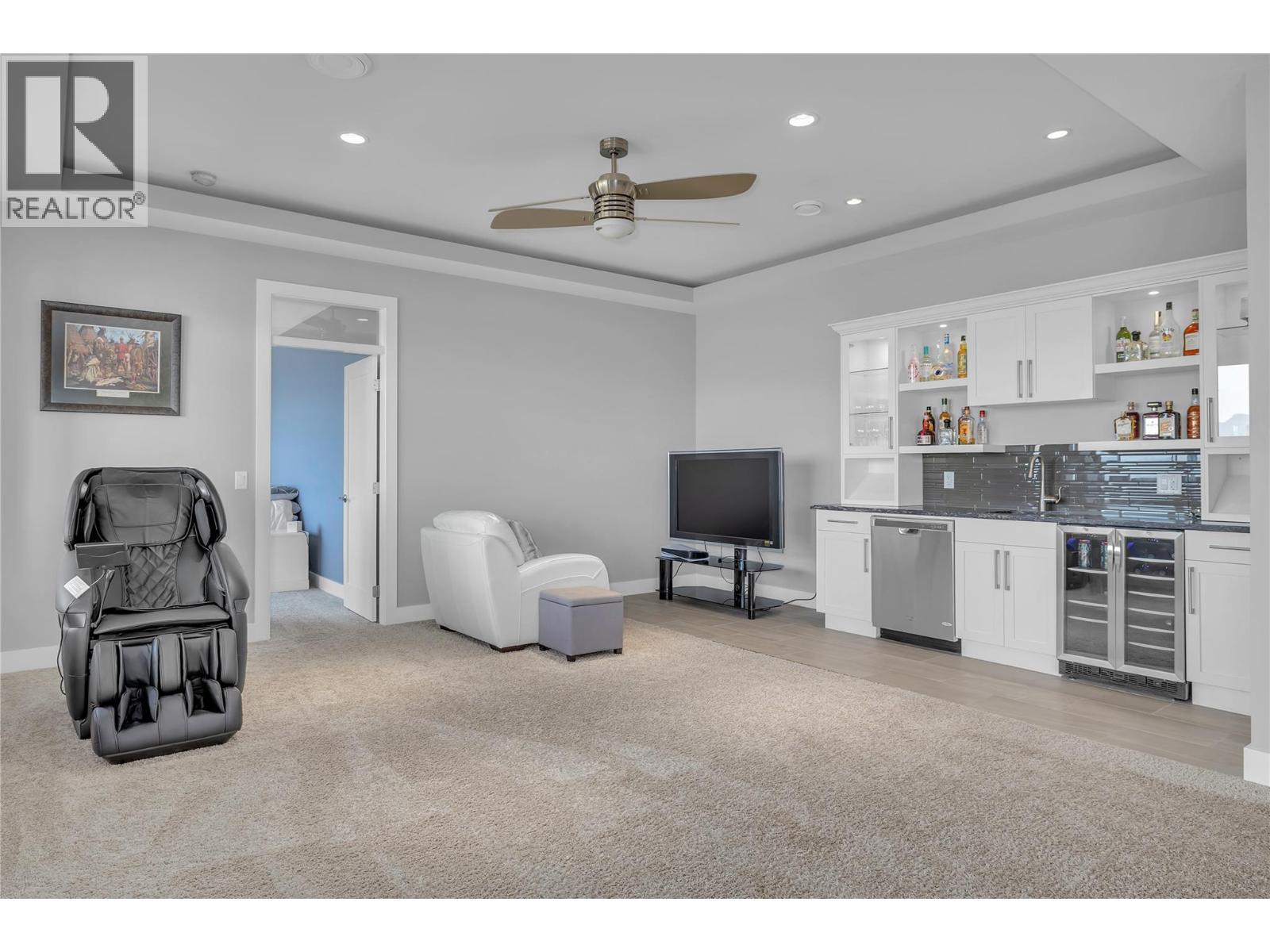 1823 Diamond View Drive, West Kelowna, BC - Indoor