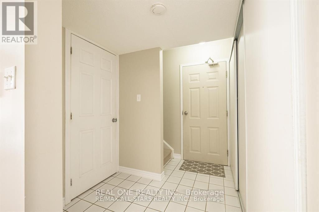 26 - 1 Testa Road, Uxbridge, ON - Indoor Photo Showing Other Room