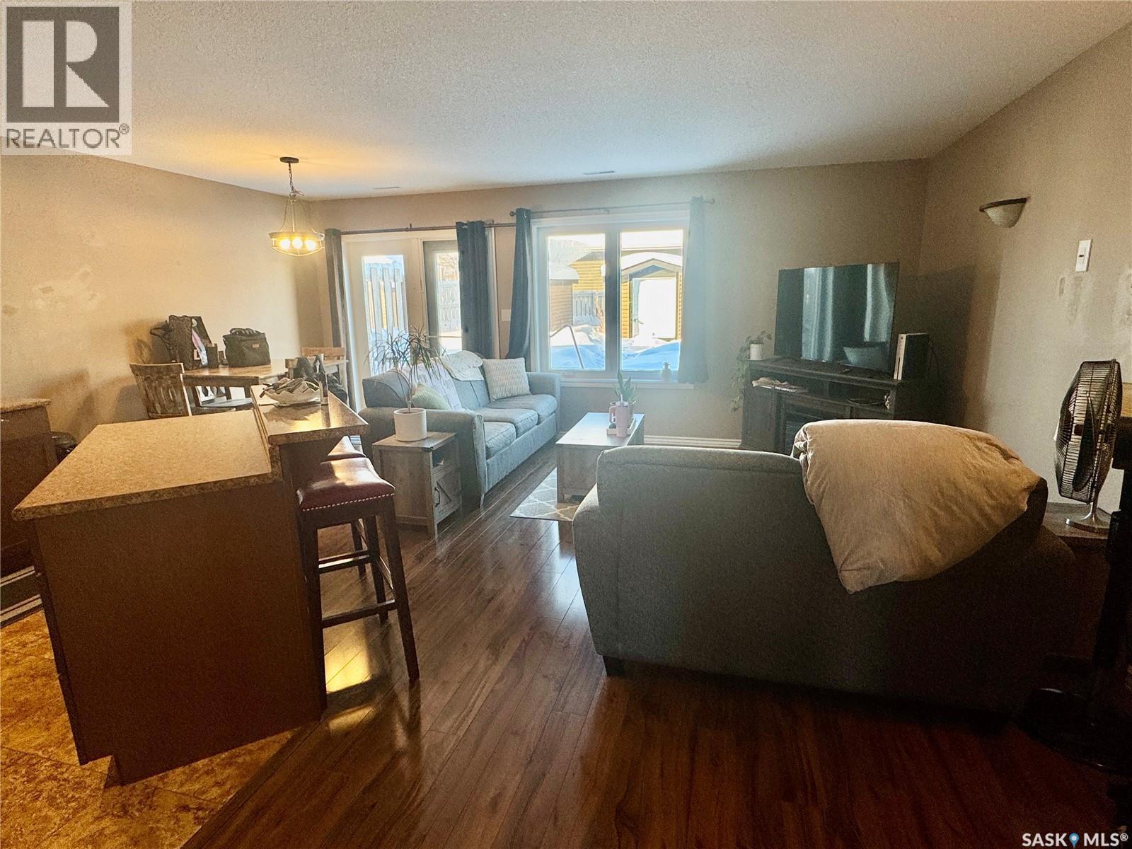3 1360 Studer Street, La Ronge, SK - Indoor Photo Showing Other Room