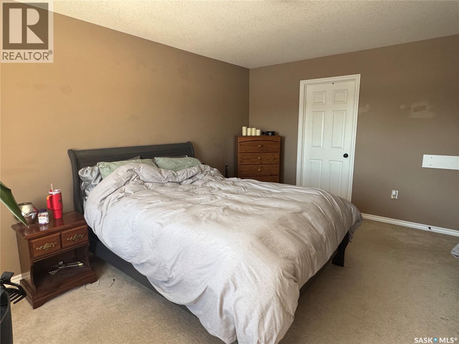 3 1360 Studer Street, La Ronge, SK - Indoor Photo Showing Bedroom