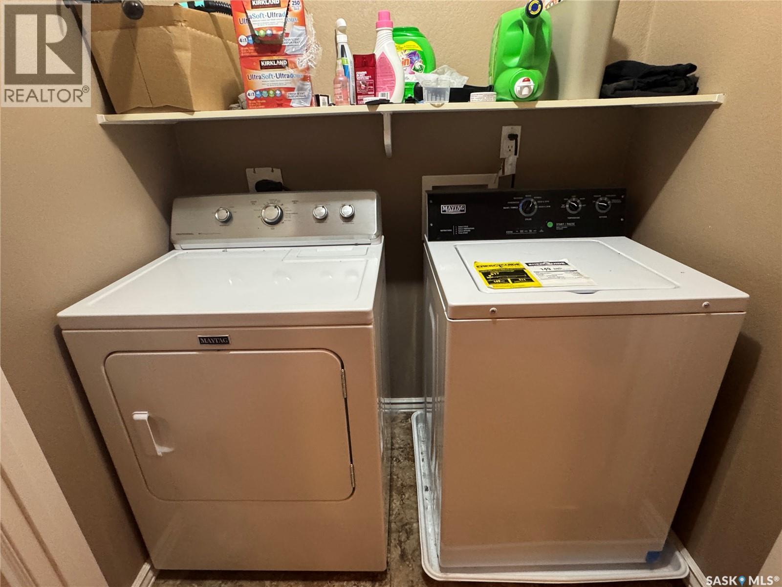3 1360 Studer Street, La Ronge, SK - Indoor Photo Showing Laundry Room