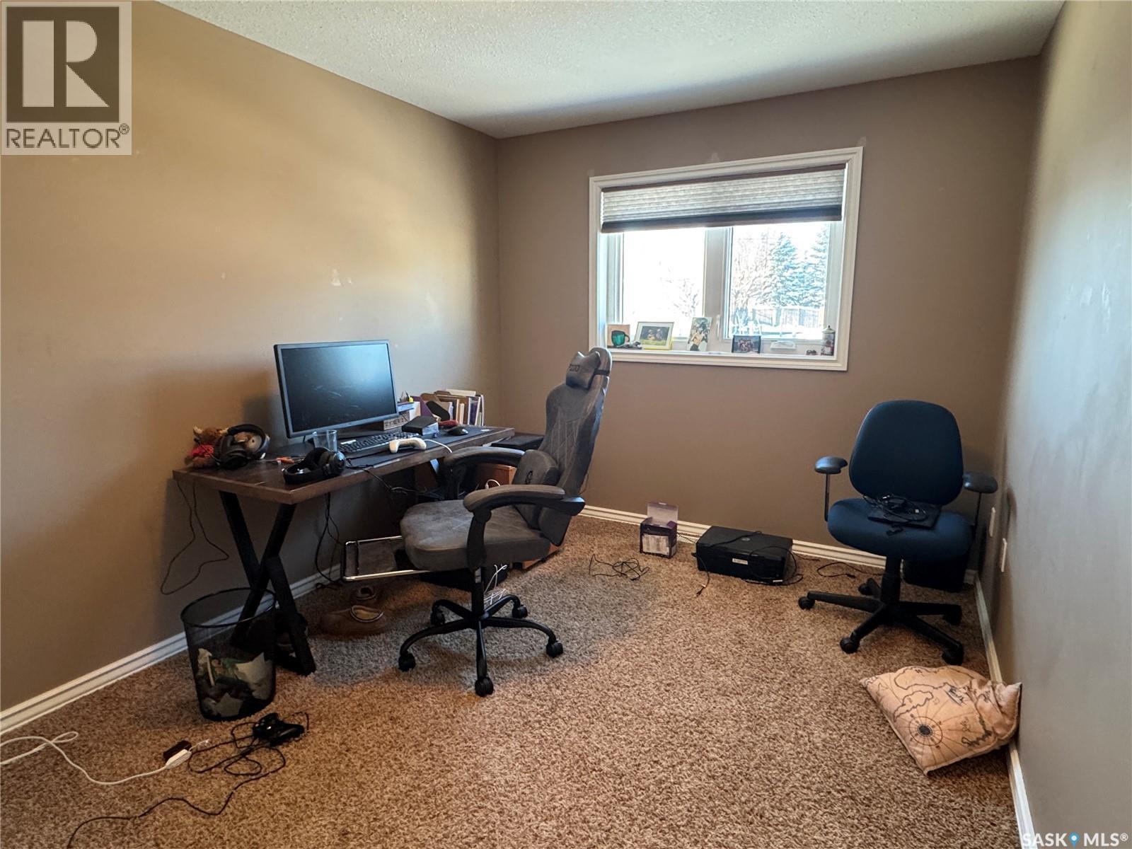 2 356 Studer Street, La Ronge, SK - Indoor Photo Showing Office