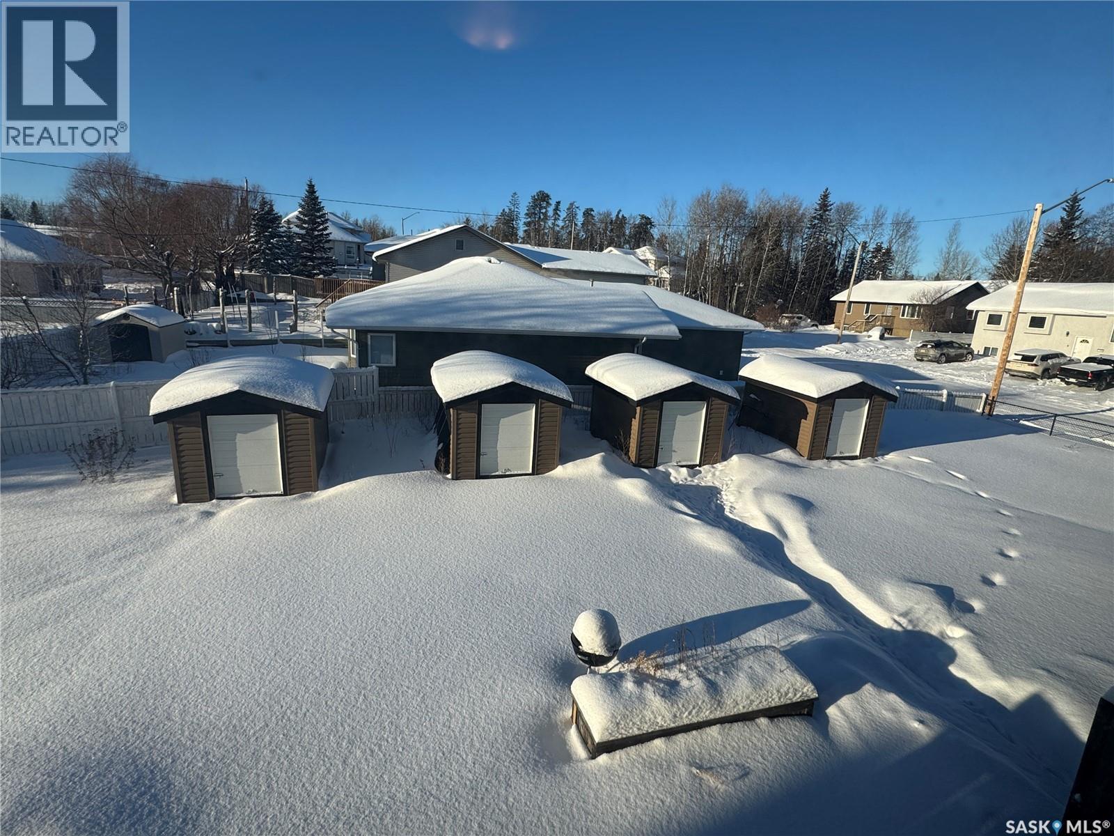 2 356 Studer Street, La Ronge, SK - Outdoor