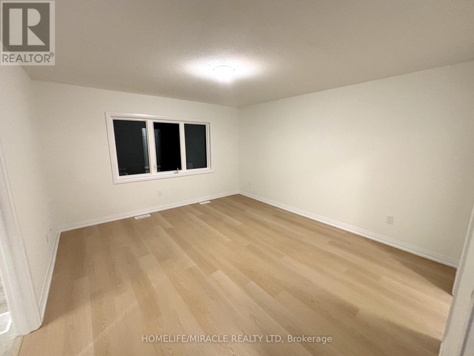 93 Marche Drive, Haldimand, ON - Indoor Photo Showing Other Room