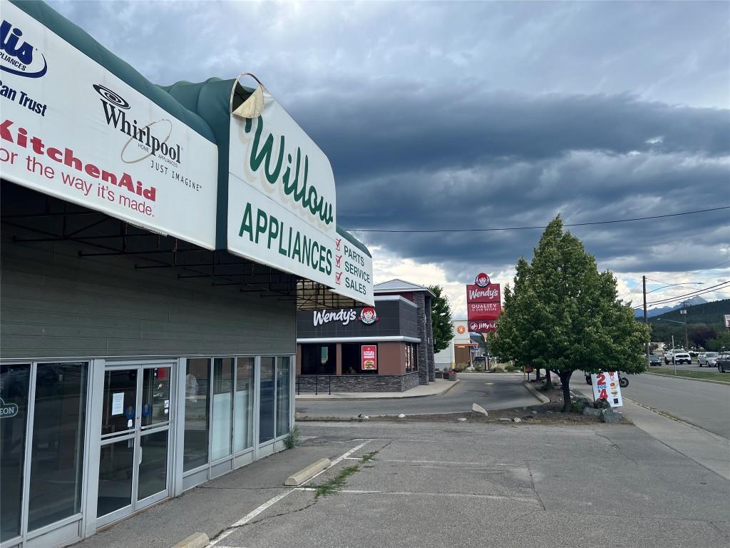 1809 Cranbrook Street, Cranbrook, BC