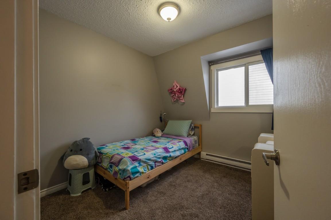 43-2250 Baskin Street, Penticton, BC - Indoor Photo Showing Bedroom