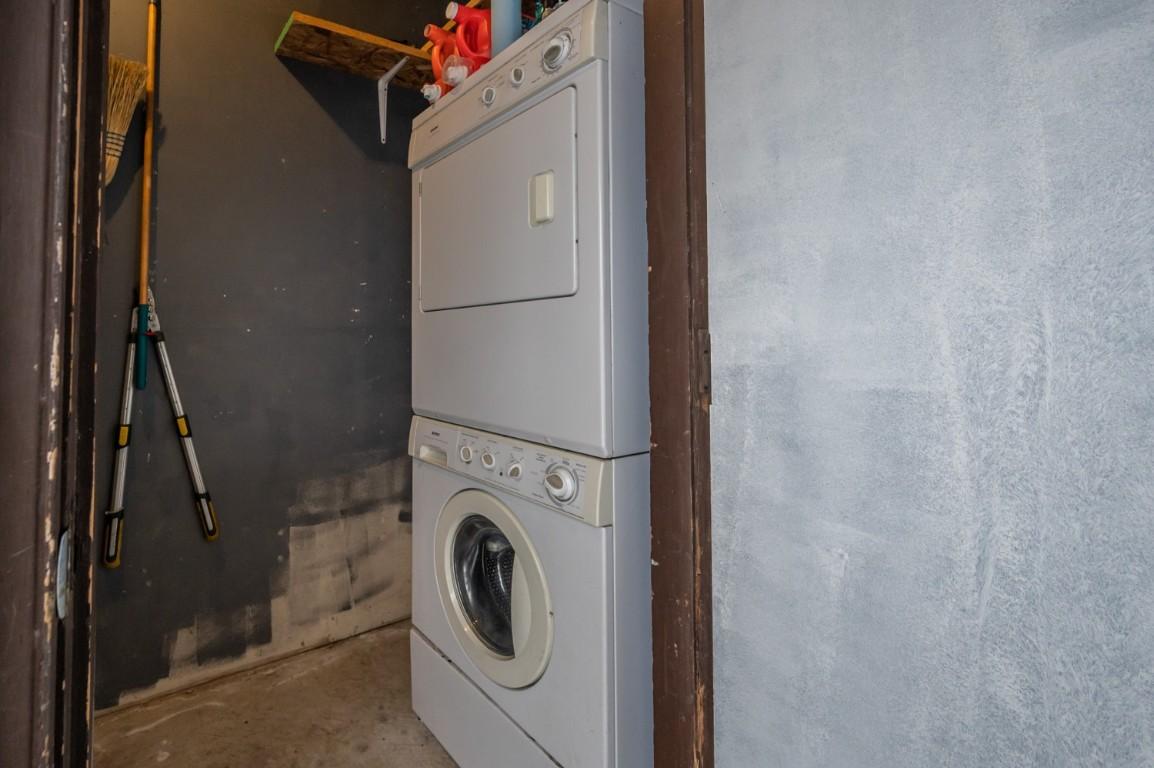 43-2250 Baskin Street, Penticton, BC - Indoor Photo Showing Laundry Room