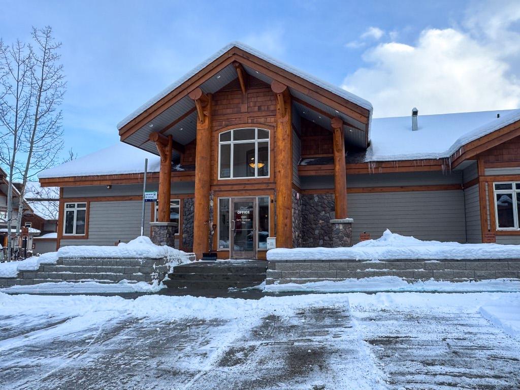 G4-B-1351 Gerry Sorensen Way, Kimberley, BC - Outdoor