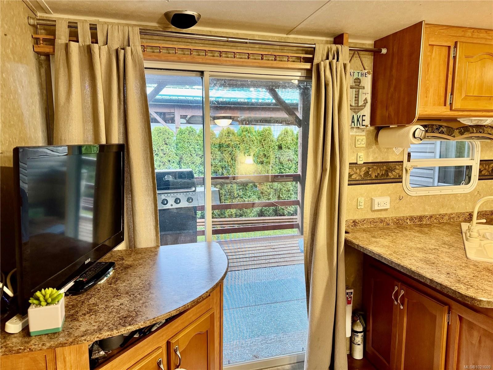 19-8631 South Shore Rd, Lake Cowichan, BC