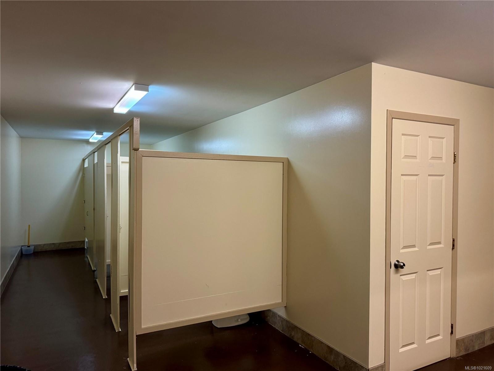 19-8631 South Shore Rd, Lake Cowichan, BC