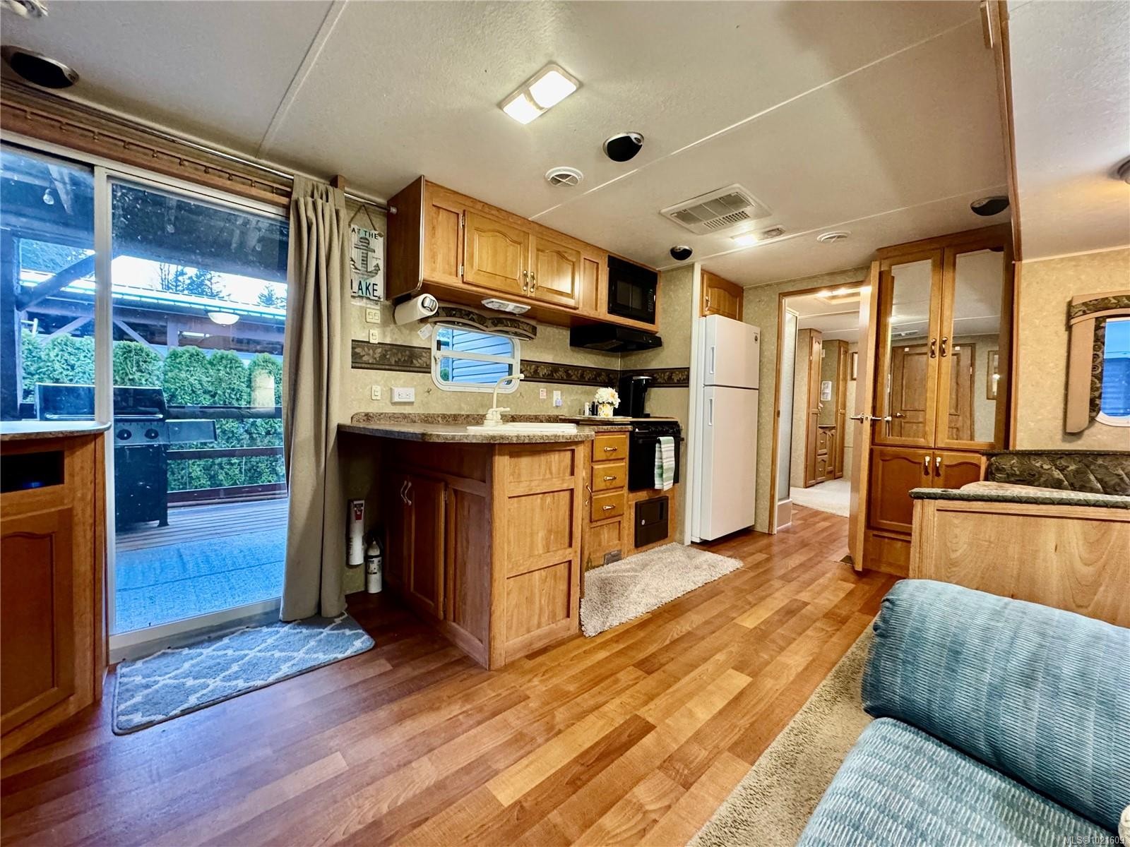 19-8631 South Shore Rd, Lake Cowichan, BC