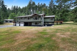 7518 Rosevear Rd Duncan, BC V9L 5Z8