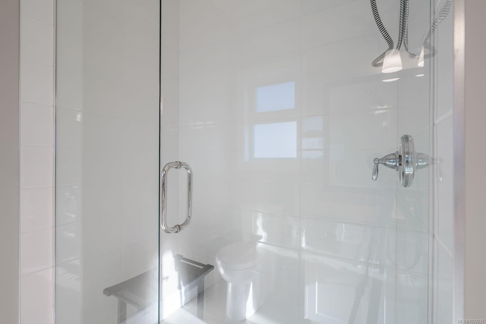 2013 Mountain Vista Dr, Nanaimo, BC