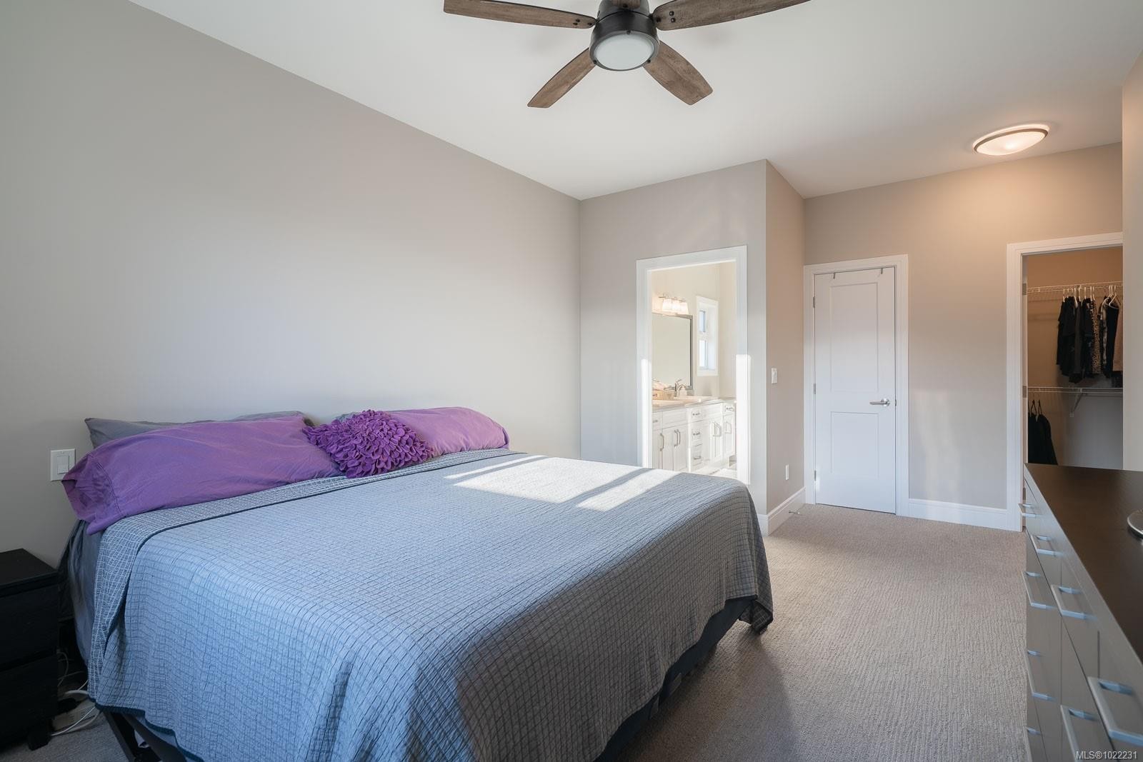 2013 Mountain Vista Dr, Nanaimo, BC