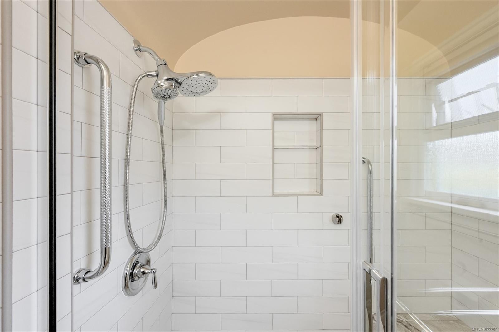 3312 Kingsley St, Saanich, BC