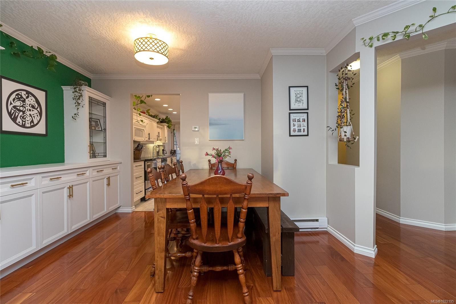 33-909 Admirals Rd, Esquimalt, BC