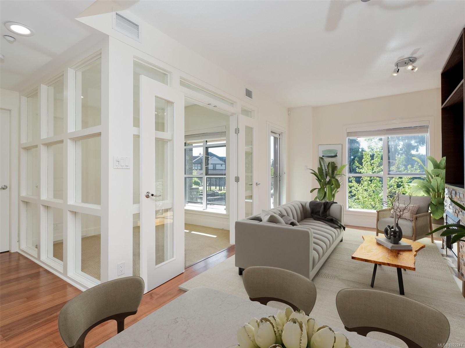 218-1400 Lynburne Pl, Langford, BC - Indoor Photo Showing Living Room