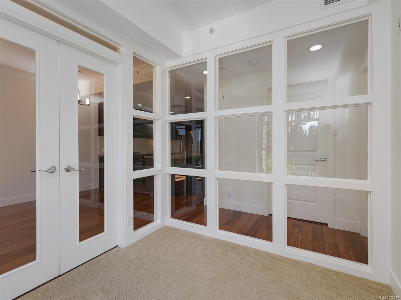 218-1400 Lynburne Pl, Langford, BC - Indoor Photo Showing Other Room