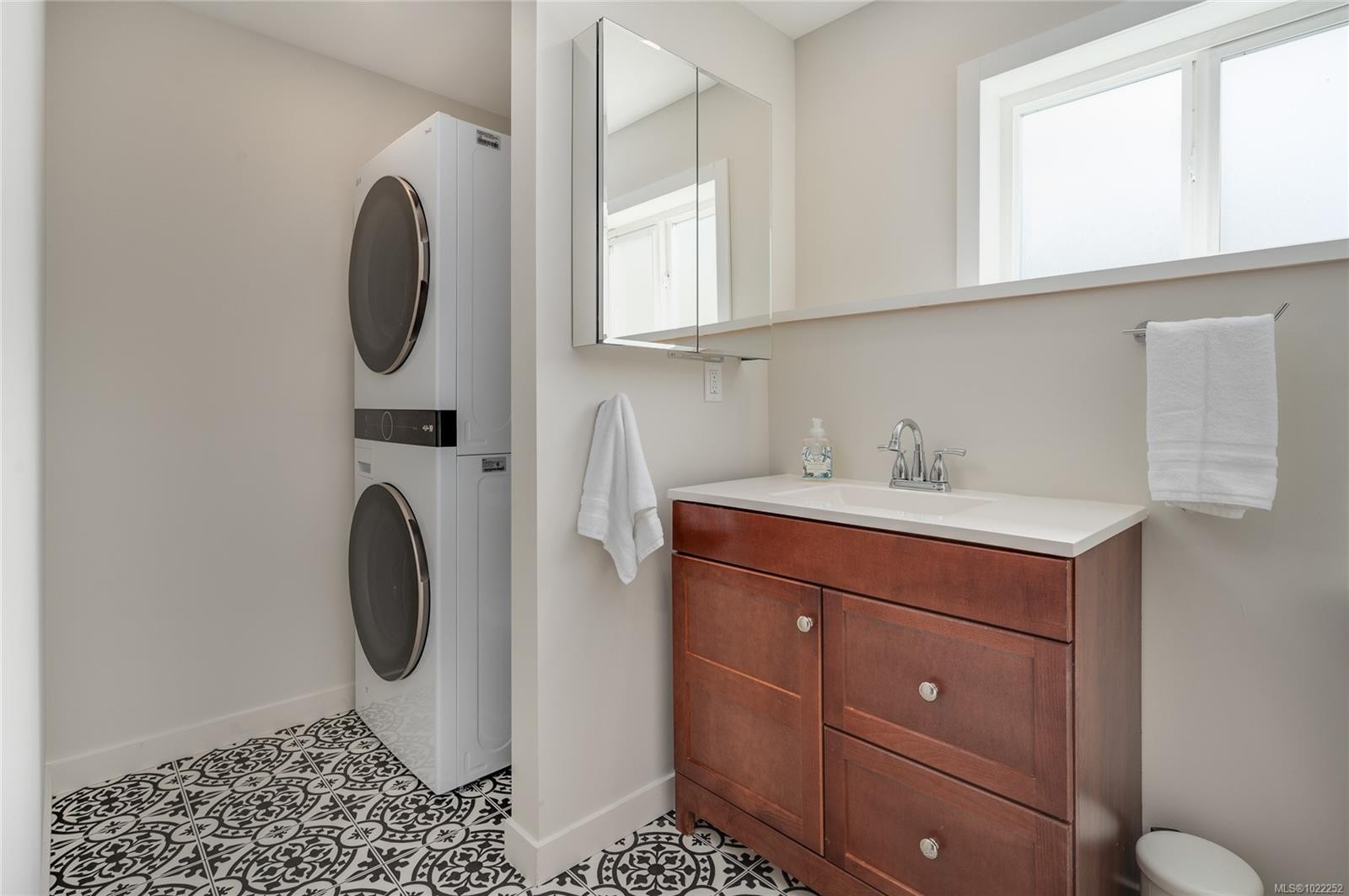 10091 View St, Chemainus, BC