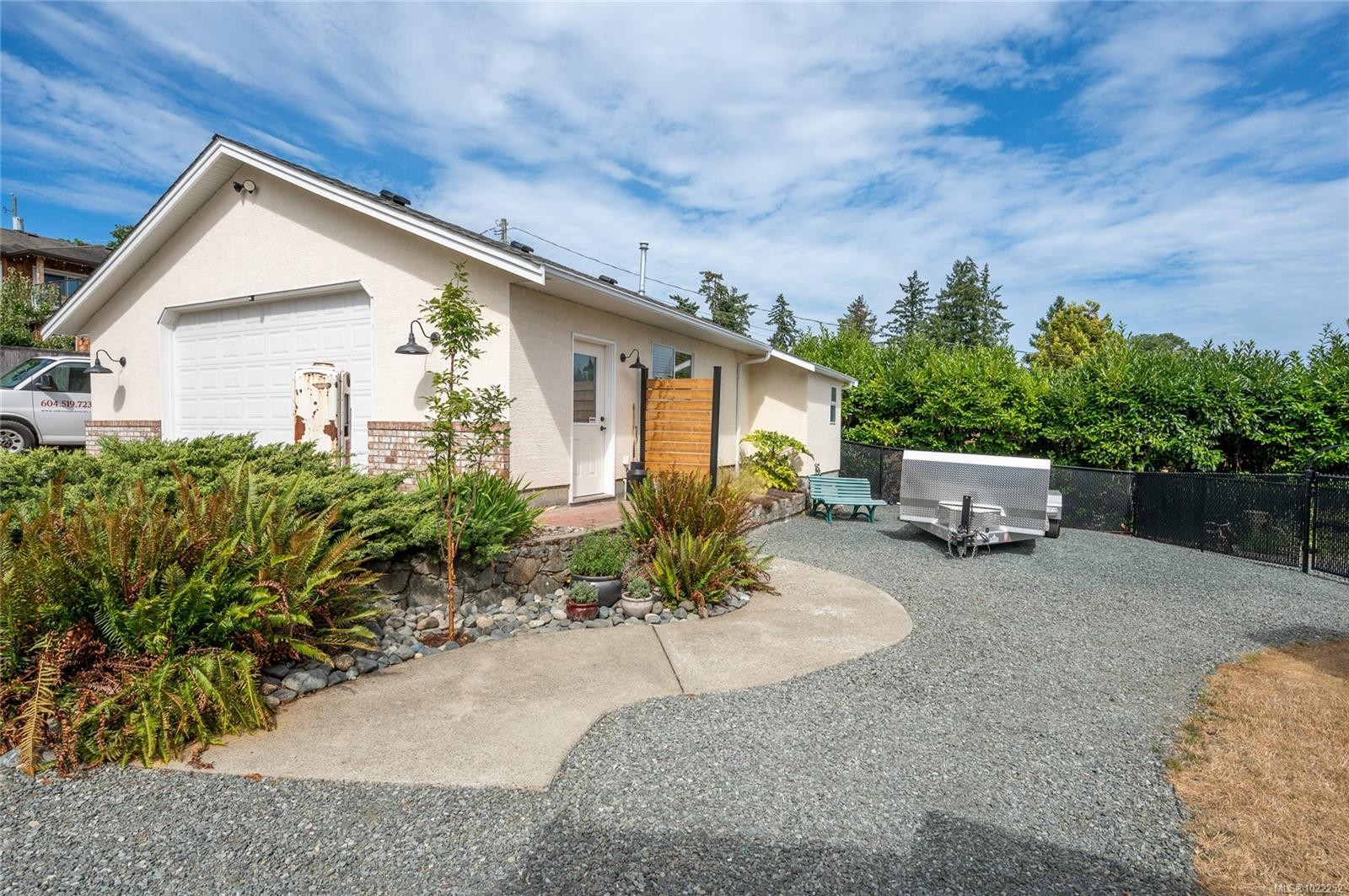 10091 View St, Chemainus, BC