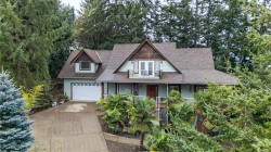 6042 Chippewa Rd Duncan, BC V9L 5P2