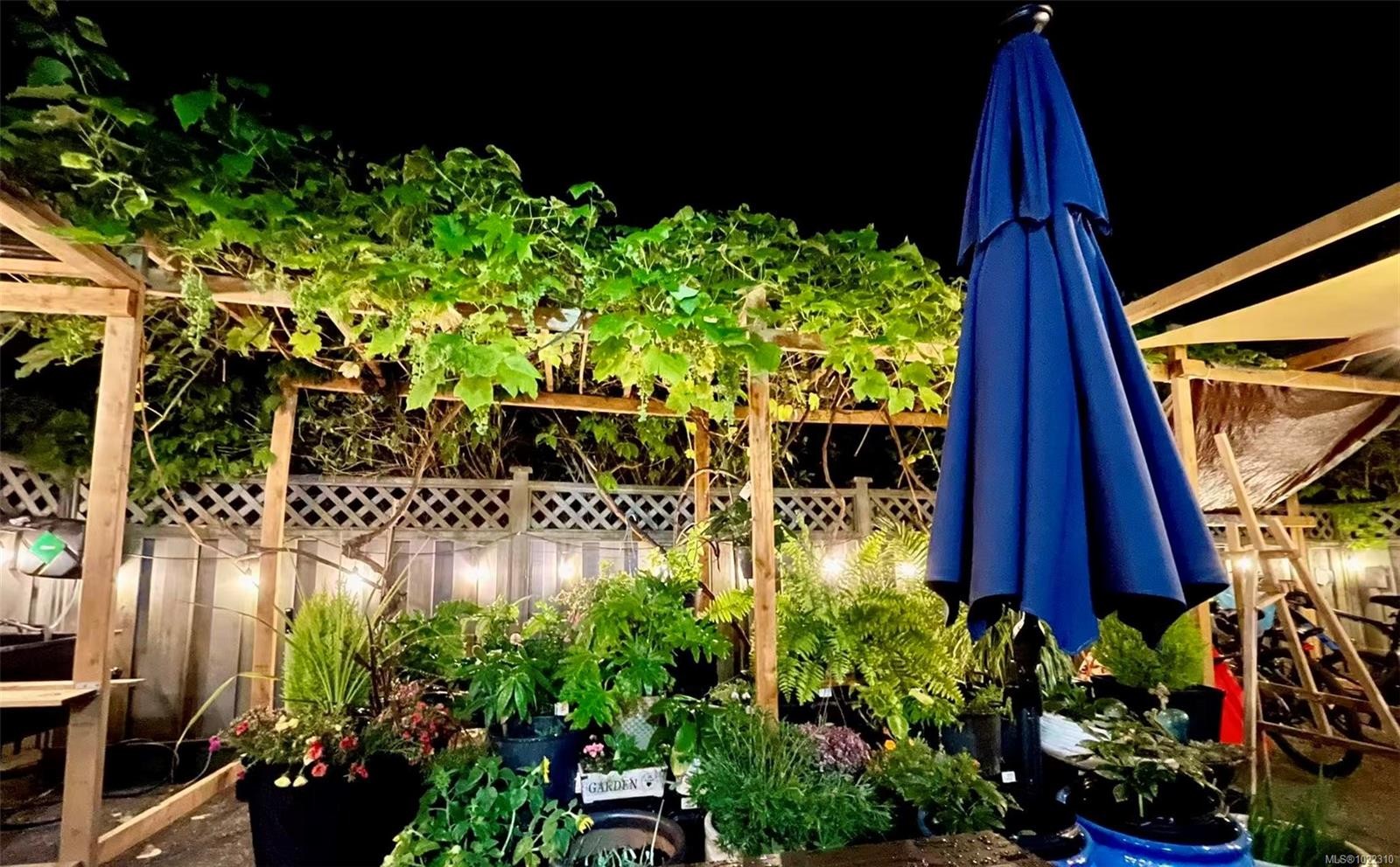 3956 Cedar Hill Cross Rd, Saanich, BC