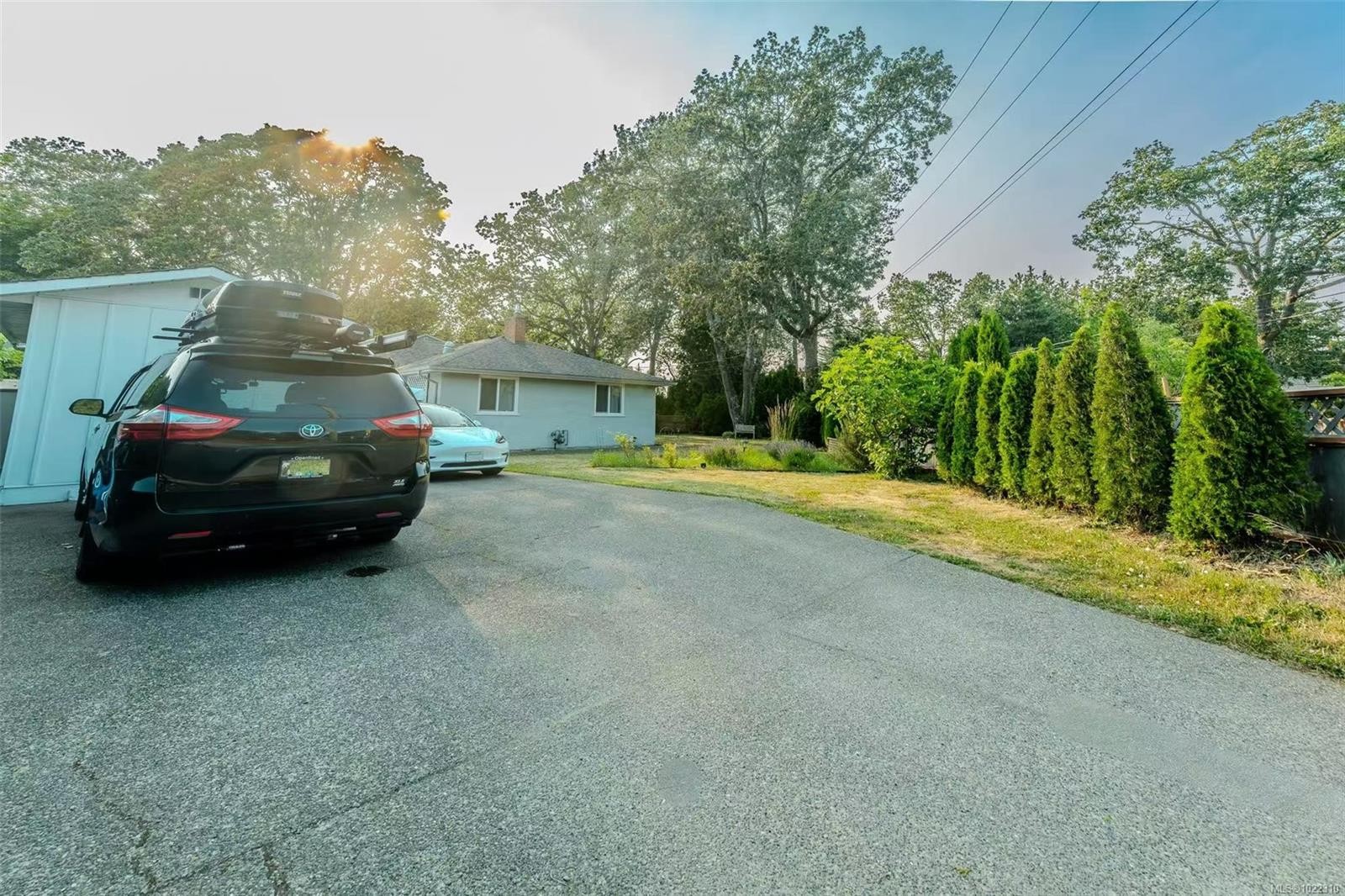 3956 Cedar Hill Cross Rd, Saanich, BC