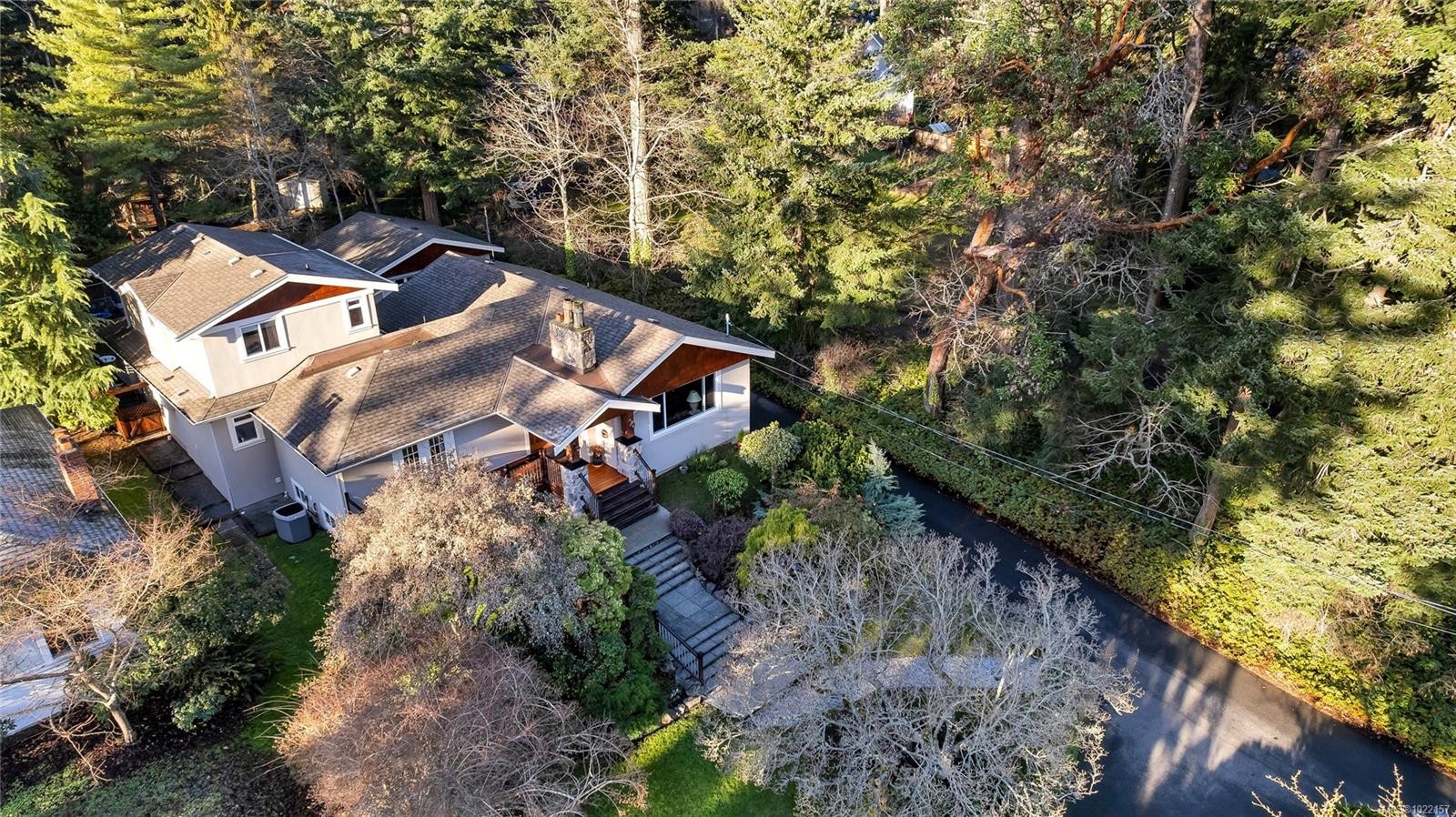 2229 Arbutus Rd, Saanich, BC