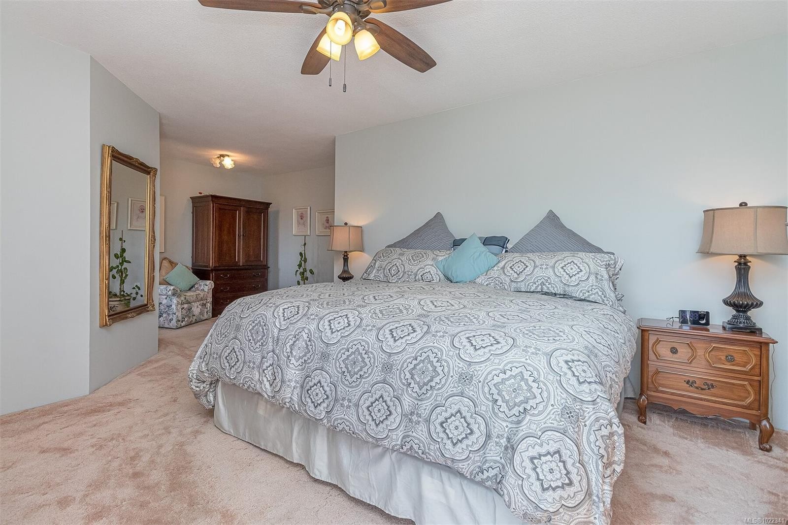 6627 Lakes Rd, Duncan, BC