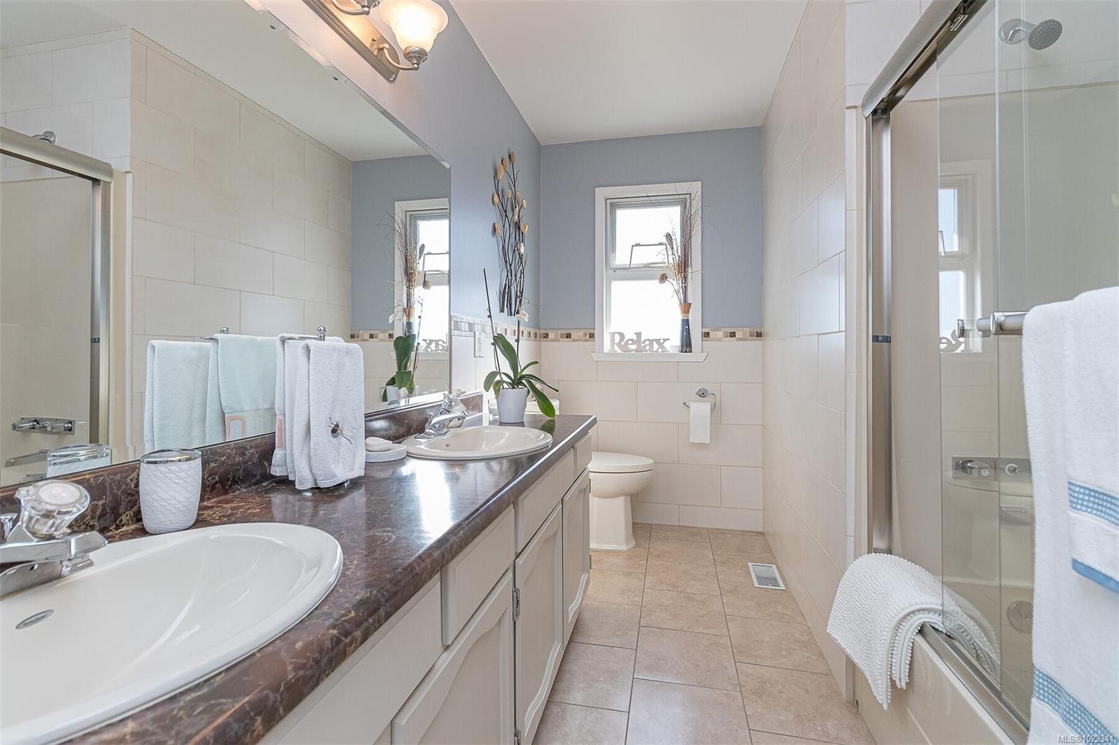 6627 Lakes Rd, Duncan, BC