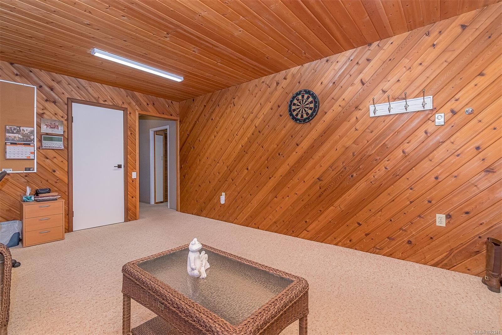 6627 Lakes Rd, Duncan, BC