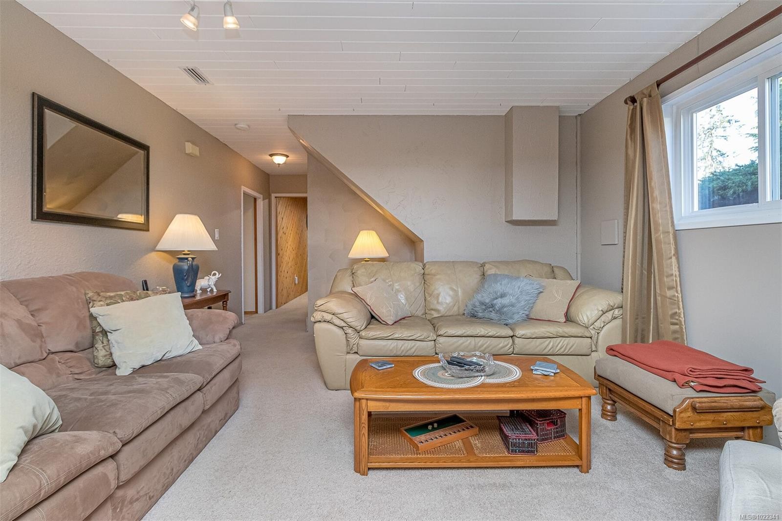 6627 Lakes Rd, Duncan, BC