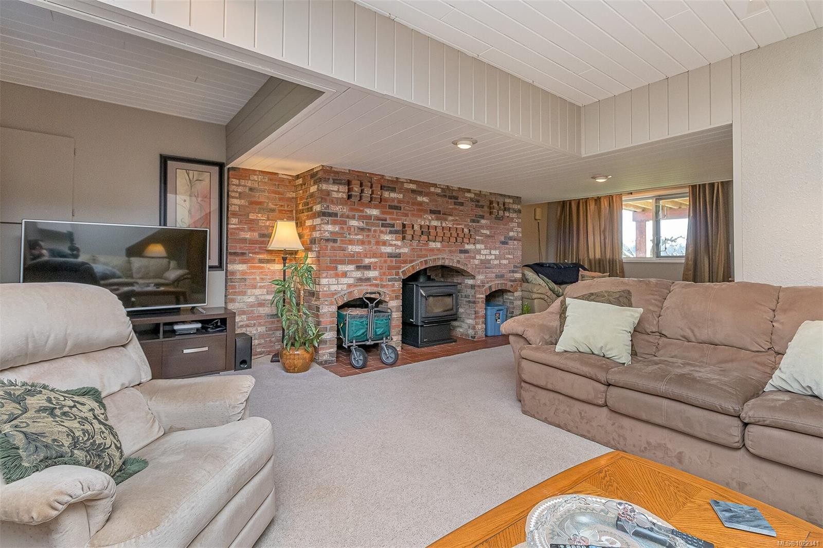 6627 Lakes Rd, Duncan, BC