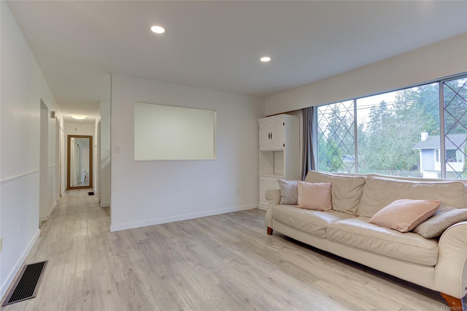 5795 Valleyview Rd, Duncan, BC