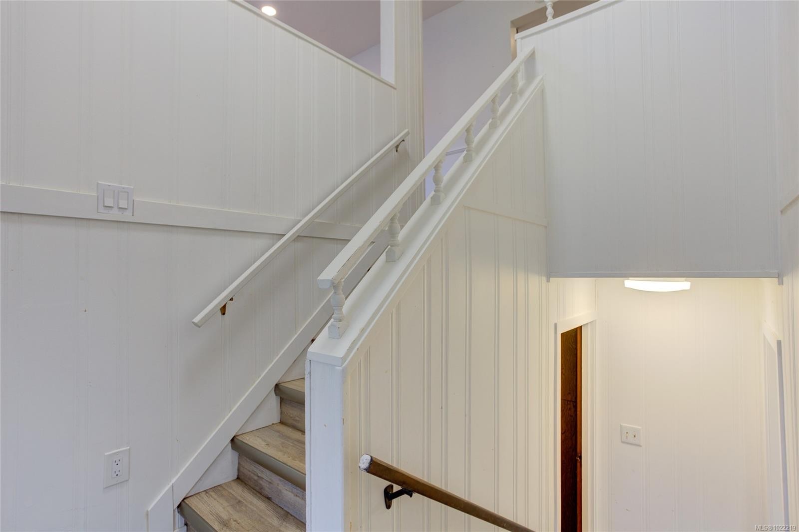 5795 Valleyview Rd, Duncan, BC