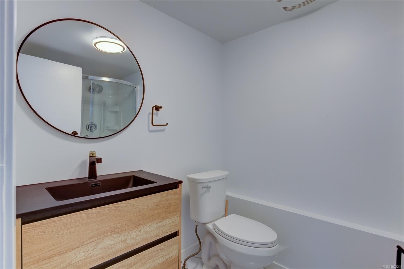 5795 Valleyview Rd, Duncan, BC