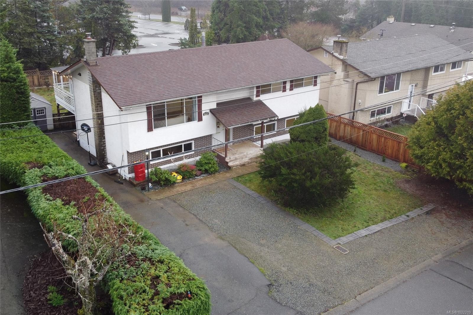 5795 Valleyview Rd, Duncan, BC